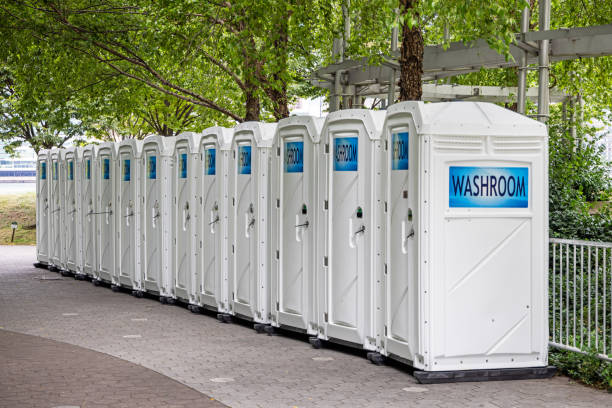 Best Temporary restroom rental  in New Castle, IN
